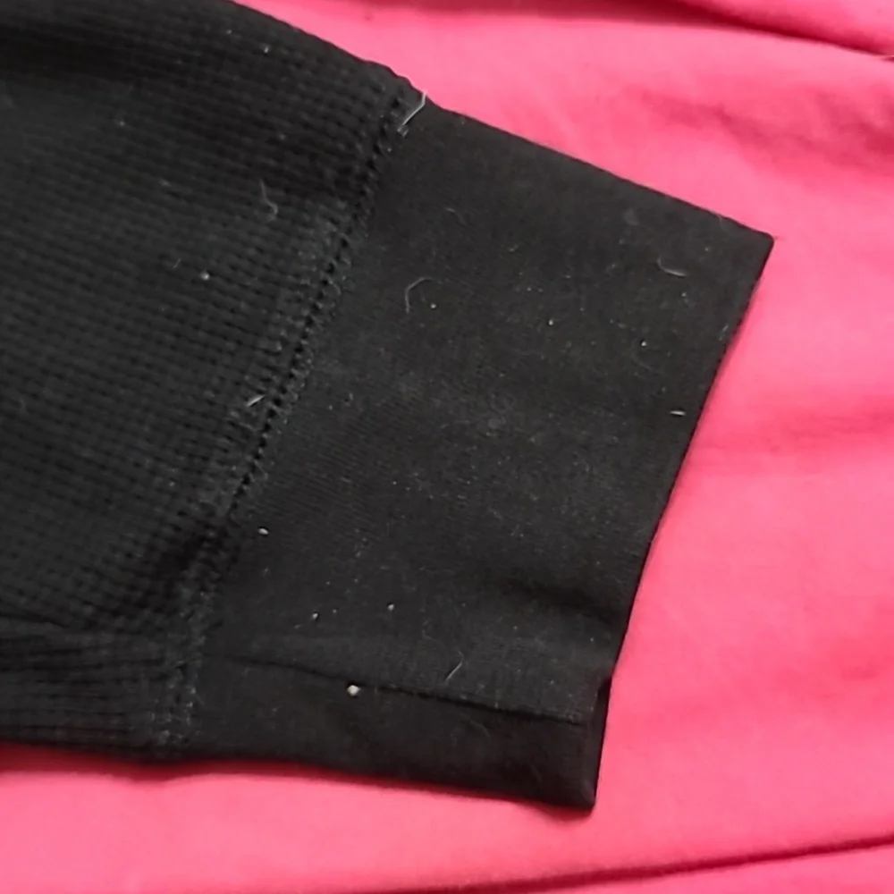 Black Ribbed Top - Picture 3 of 3